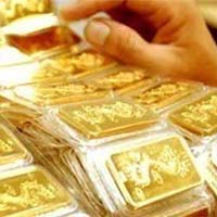 Giá vàng tụt xuống dưới 3,7 triệu đồng