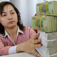 "Bong bóng" lãi suất ?