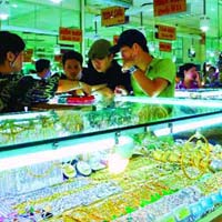Vàng xuất khẩu bị siết "vòng kim cô" 