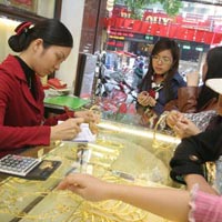 NHNN kê “thuốc” trị vàng cao bất thường 