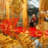 Giá vàng có thể thấp hơn nữa 