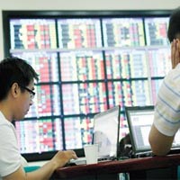 TTCK 10-2: Dấu hiệu nguy hiểm chưa xuất hiện