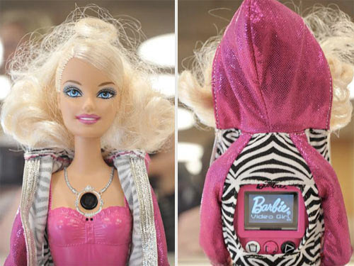  Búp bê Barbie có thể quay phim 