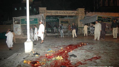  Pakistan: đánh bom tự sát tại đền thờ,14 người thiệt mạng 