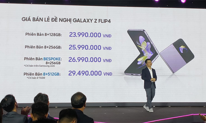 Samsung Galaxy Z Flip4 và Z Fold4 giá từ 24 triệu đồng
