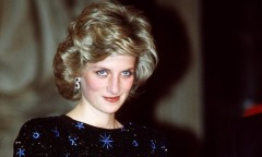 Váy của Công nương Diana đạt giá kỷ lục 1,1 triệu USD