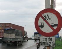 Xây cầu Đồng Nai, giao thông trên xa lộ Hà Nội sẽ hỗn loạn 