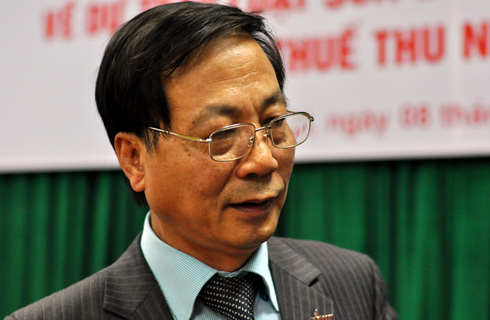 'Lẽ ra giá xăng cần tăng tới 6.500 đồng một lít'
