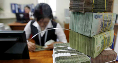 Việt Nam nguy cơ rớt hạng tín nhiệm nếu lạm phát còn cao