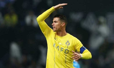 Ronaldo bị treo giò một trận