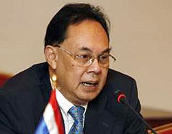 Ngoại trưởng Thái quyết không từ chức