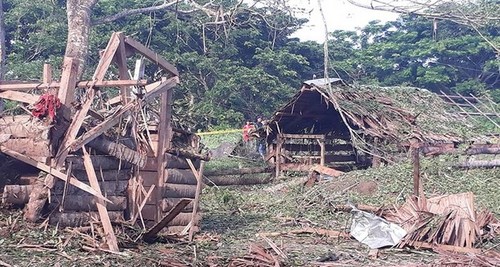 Đánh bom tự sát nhằm vào binh sĩ Philippines, 11 người thiệt mạng