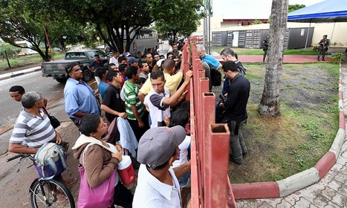 Brazil đóng cửa biên giới phía bắc đối với công dân Venezuela để ngăn cản làn sóng di cư hàng loạt từ nước láng giềng.