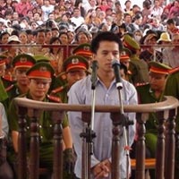 Cơn ác mộng rạch đùi mang tên Tài “hen”