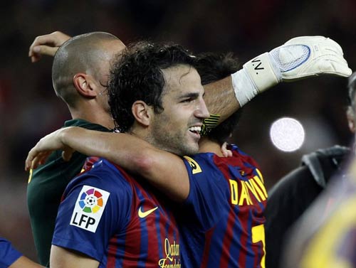 Barca – Fabregas: Trên chuyến tàu ước mơ 