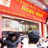 Đã bắt nghi can vụ thảm sát ở tiệm vàng 