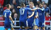 Ranieri khóc vì hạnh phúc khi Leicester tiến gần ngôi báu