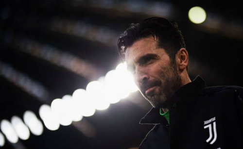 Buffon: 'Astori qua đời khiến tôi trở lại tuyển Italy'