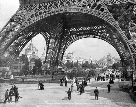 120 năm thăng trầm của tháp Eiffel