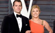 'Siêu Nhân' Henry Cavill chia tay bạn gái tuổi teen