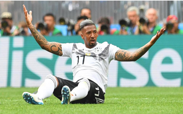 Jerome Boateng phũ phàng từ chối gia nhập MU