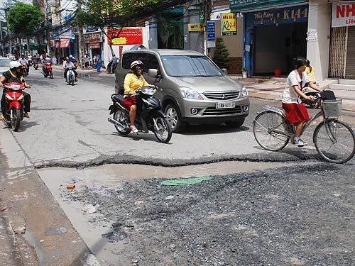  Nhà thầu thi công bê bối 