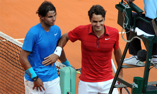 Federer: 'Nadal sẽ luôn là ông vua sân đất nện'