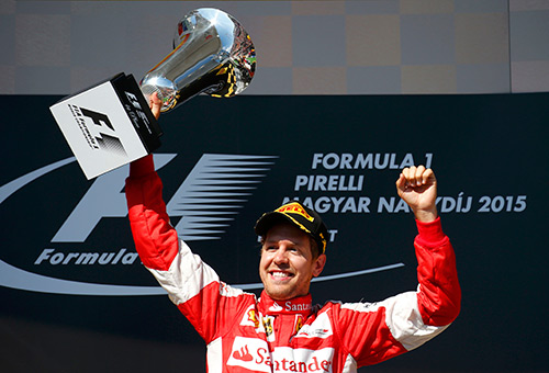 Vettel lên ngôi, Ferrari nhuộm đỏ đường đua Hungaroring