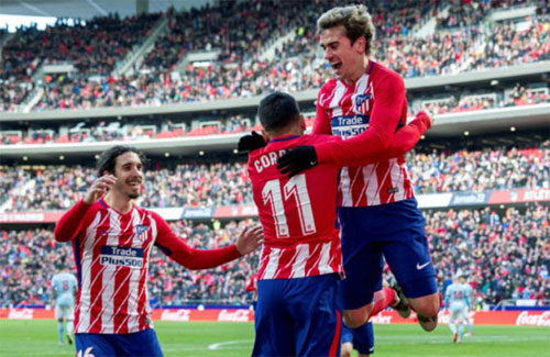 Atletico lập lại khoảng cách hơn bảy điểm so với Real