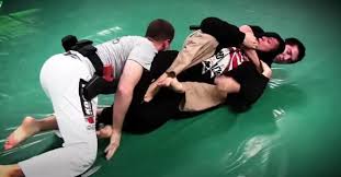 2 đặc nhiệm Mỹ đấu cao thủ MMA, bậc thầy địa chiến cũng bất lực