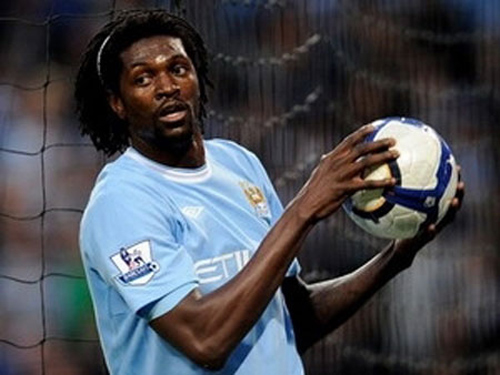 Adebayor gia nhập “dãy ngân hà” Real Madrid