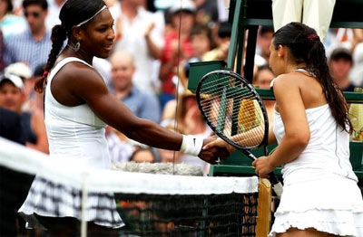 Chị em nhà Williams đồng loạt chia tay Wimbledon